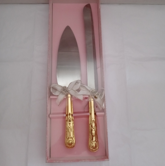 Vintage Hortense B. Hewitt Co. Gold Handled Serving Set. - Picture 1 of 5